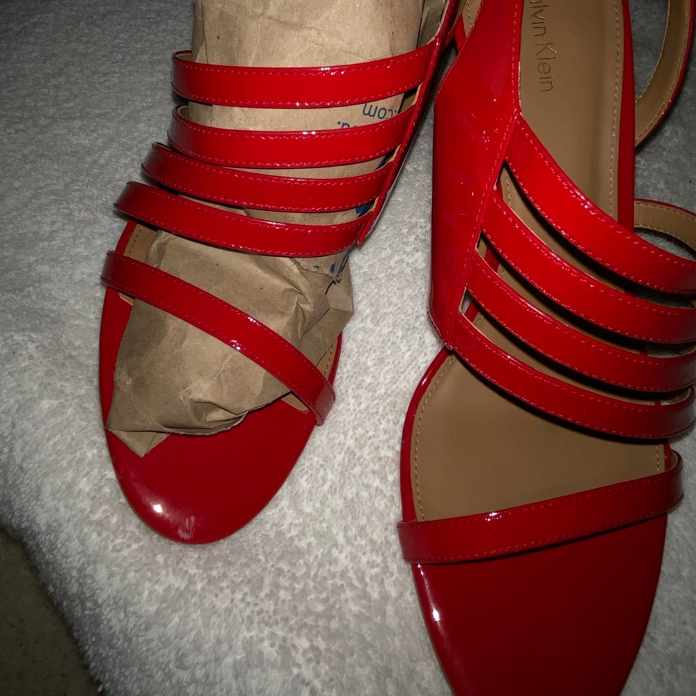 New Calvin Klein shoes sz 9